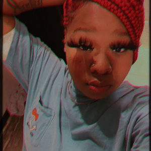 Meet your Posher, Dinaja